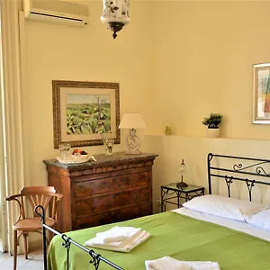 Couette-café Al Teatro Massimo, Catane