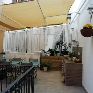 Casa Carola 3* Aeroporto di Catania Fontana Rossa